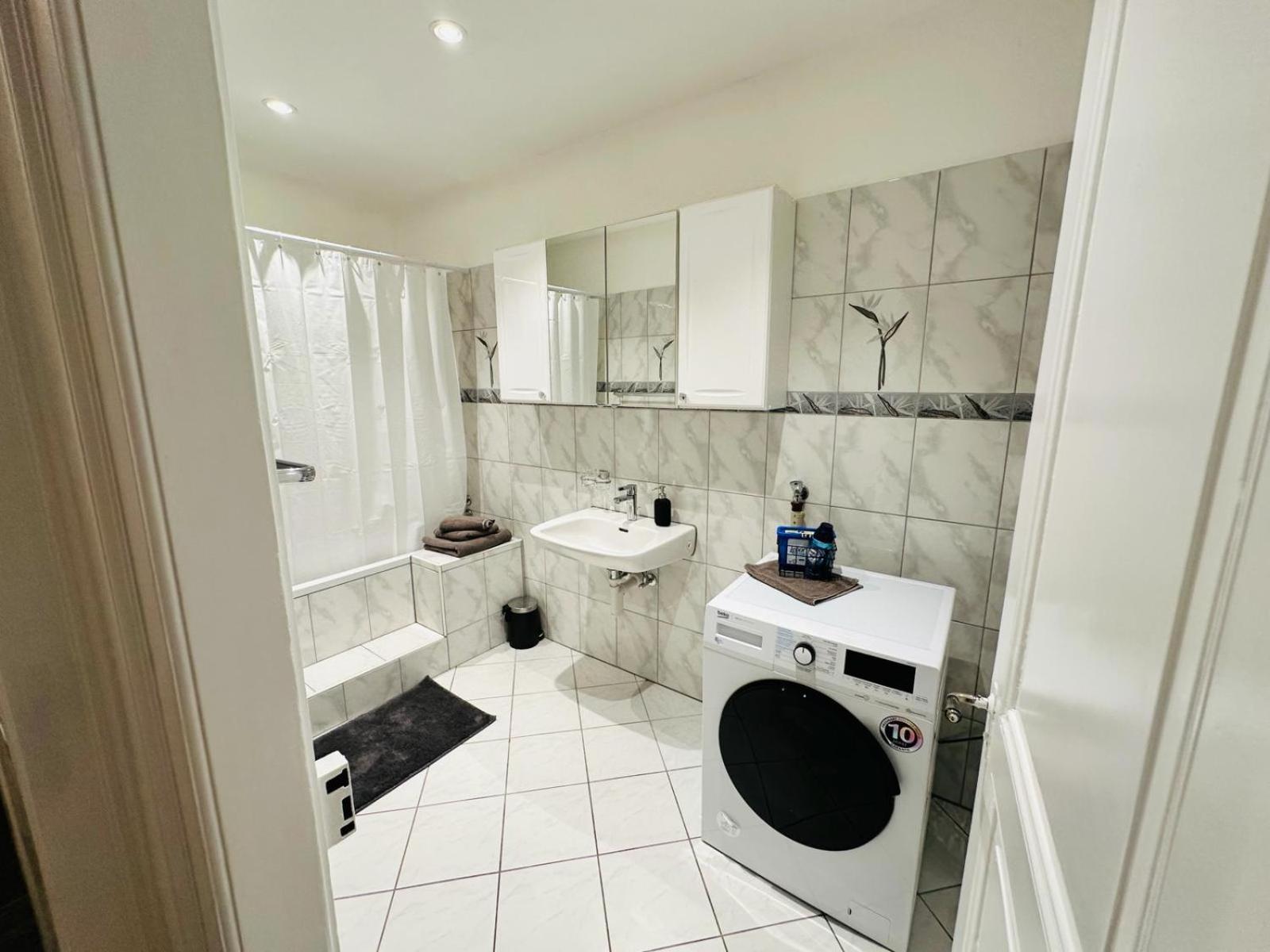 Exclusive Apartment For Families And Business Uster Eksteriør billede